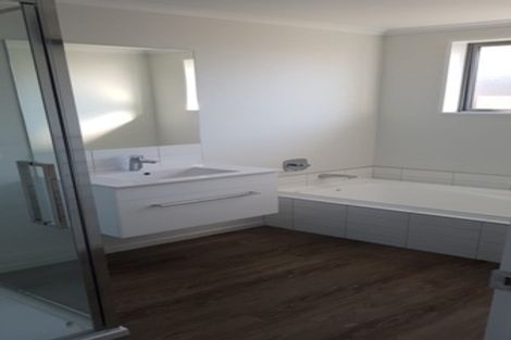 Photo of property in 16 Clanfield Way, Rolleston, 7615