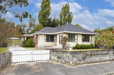 Photo of property in 13 Bond Street, Waltham, Christchurch, 8023