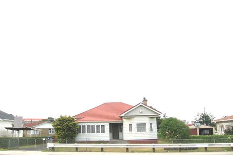 Photo of property in 120 Mangere Road, Otahuhu, Auckland, 1062