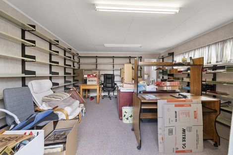 Photo of property in 8 Henare Street, West End, Palmerston North, 4412