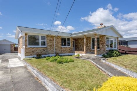 Photo of property in 21 Meadowvale Drive, Levin, 5510