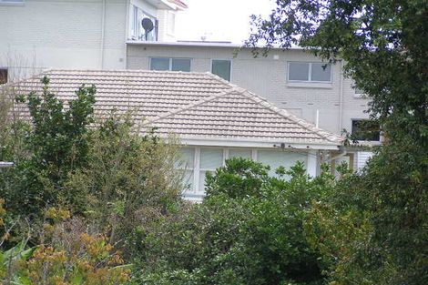 Photo of property in 18a Hauraki Road, Hauraki, Auckland, 0622