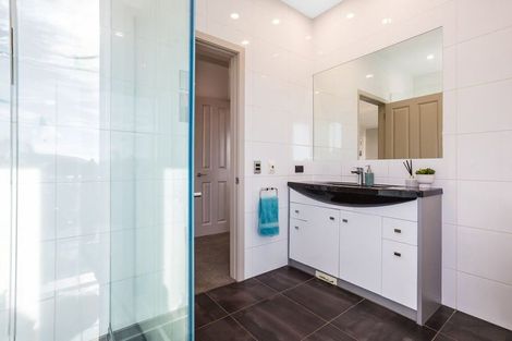 Photo of property in 75b Paremata Haywards Road, Pauatahanui, Porirua, 5381