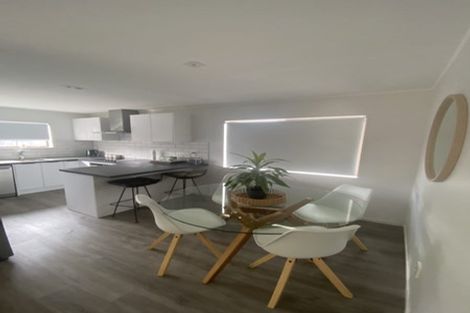 Photo of property in 15 Domain Road, Papamoa Beach, Papamoa, 3118