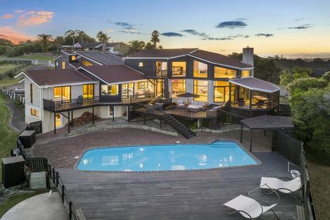 Photo of property in 4 Kotare Place, Sandspit, Warkworth, 0982