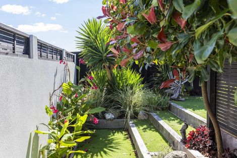 Photo of property in 86 Aston Drive, Waimairi Beach, Christchurch, 8083