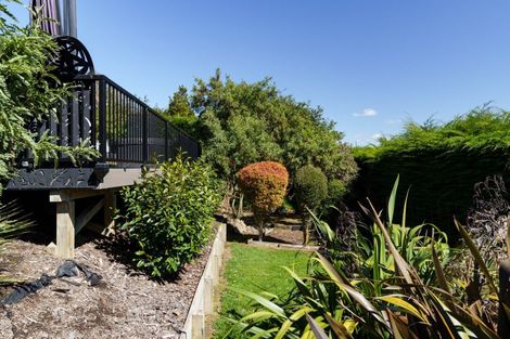 Photo of property in 28 Chatham Street, Waihola, Milton, 9073