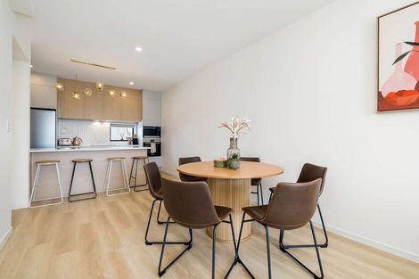 Photo of property in 4 Papa Takaro Lane, Flat Bush, Auckland, 2019