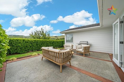 Photo of property in 38 Waipounamu Drive, Kelson, Lower Hutt, 5010
