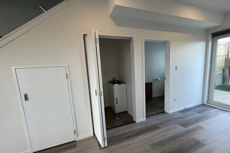 Photo of property in 4b Putiputi Way, Papakura, 2110