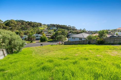 Photo of property in 47 Ferry Road, Arkles Bay, Whangaparaoa, 0932