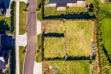 Photo of property in 15 Kotare Drive, Waiwhakaiho, New Plymouth, 4312