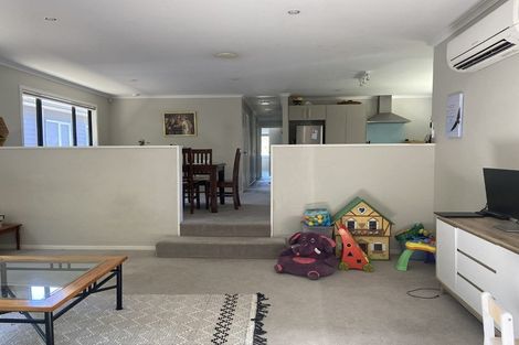 Photo of property in 138 George Street, Stokes Valley, Lower Hutt, 5019