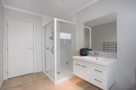 Photo of property in 59 Mcintosh Drive, Pokeno, 2471