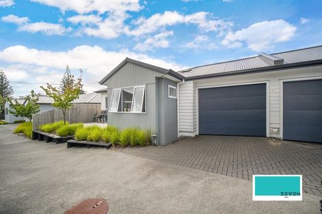 Photo of property in 147c Astley Avenue, New Lynn, Auckland, 0600