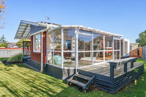 Photo of property in 1 Thorpe Street, Fairview Downs, Hamilton, 3214