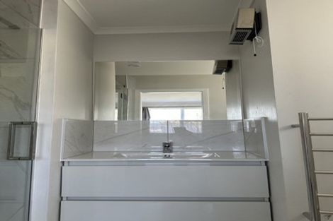 Photo of property in 28 Eskdale Road, Papakowhai, Porirua, 5024