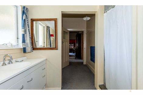 Photo of property in 64 Belt Street, Waimate, 7924