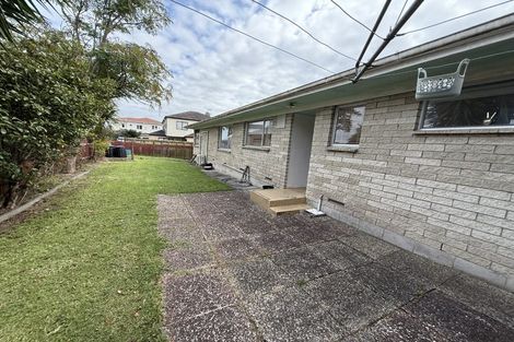 Photo of property in 4/104 Coronation Road, Papatoetoe, Auckland, 2025