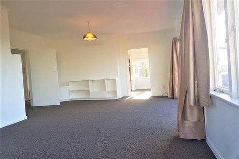 Photo of property in 15 Scarboro Terrace, Murrays Bay, Auckland, 0630