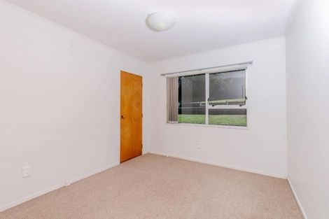 Photo of property in 13 Tableau Place, Totara Vale, Auckland, 0629