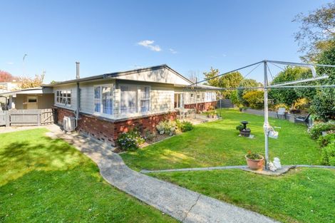 Photo of property in 33 Long Melford Road, Awapuni, Palmerston North, 4412