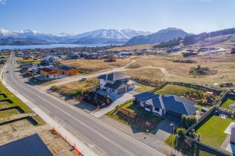 Photo of property in 218 Aubrey Road, Wanaka, 9305