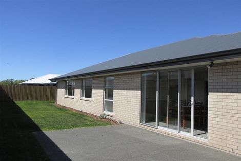 Photo of property in 81 Georgina Street, Marshland, Christchurch, 8083