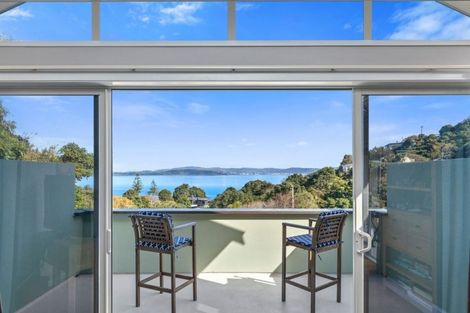 Photo of property in 3a Kaitawa Road, York Bay, Lower Hutt, 5013