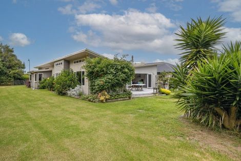 Photo of property in 2 Benner Drive, Ngatea, 3503