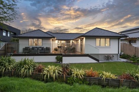 Photo of property in 20 Strowan Road, Strowan, Christchurch, 8052