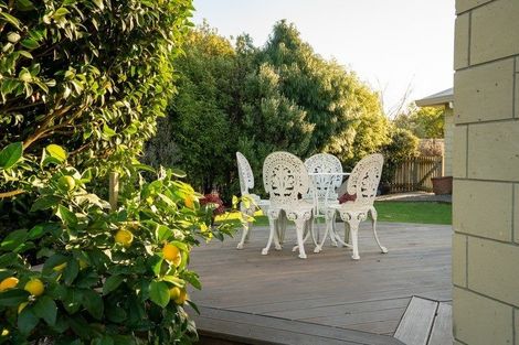 Photo of property in 6 Celtic Way, Paraparaumu, 5032