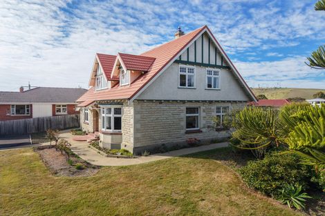 Photo of property in 76 Wharfe Street, South Hill, Oamaru, 9400