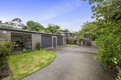 Photo of property in 92 Heta Road, Highlands Park, New Plymouth, 4312