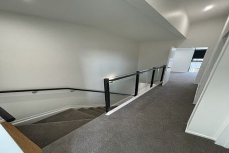 Photo of property in 8 Rangimarie Close, Opaheke, Papakura, 2113