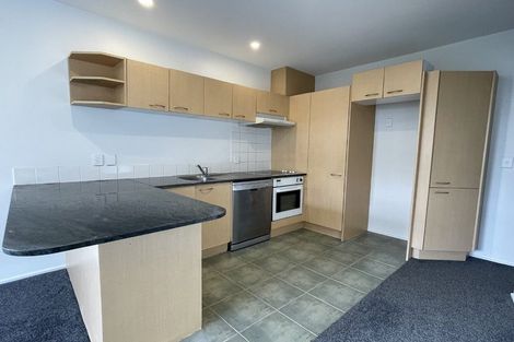 Photo of property in 14/19 Ocean View Road, Hillcrest, Auckland, 0627