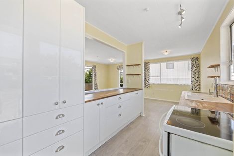 Photo of property in 24 Richmond Avenue, Richmond Heights, Taupo, 3330