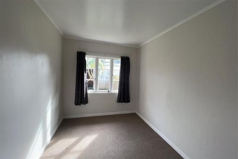 Photo of property in 136 Whau Valley Road, Kamo, 0112