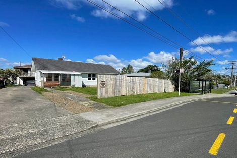 Photo of property in 35 Exmouth Road, Northcote, Auckland, 0627