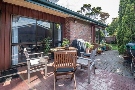 Photo of property in 26 Burbank Crescent, Churton Park, Wellington, 6037