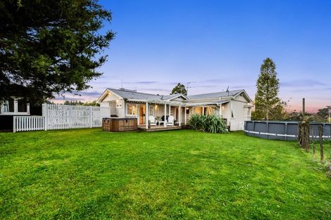 Photo of property in 623 State Highway 16, Kumeu, 0891