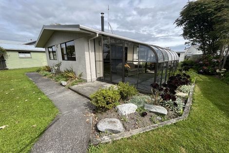 Photo of property in 13 Hall Street, Hokitika, 7810