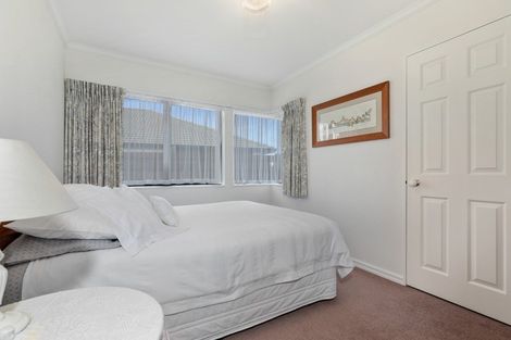 Photo of property in 1 Lotus Avenue, Mount Maunganui, 3116