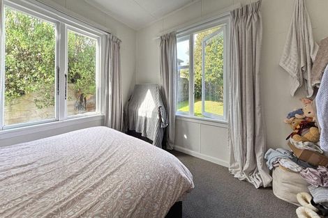 Photo of property in 67 Marine Parade, Paraparaumu Beach, Paraparaumu, 5032