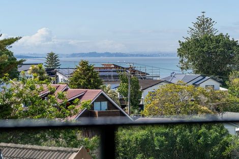 Photo of property in 24b Killarney Avenue, Torbay, Auckland, 0630