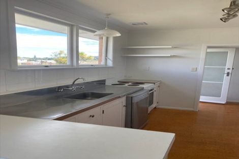 Photo of property in 24 Aotea Road, Glen Eden, Auckland, 0602