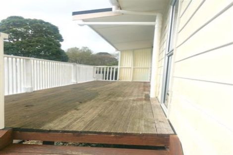 Photo of property in 19 Cottrell Place, Clendon Park, Auckland, 2103
