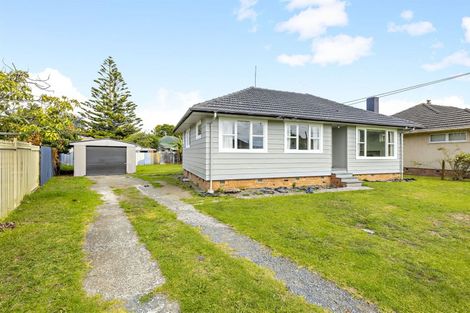 Photo of property in 10 Halswell Street, Mangere East, Auckland, 2024