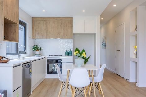 Photo of property in 3 Taukahiwi Road, Pukekohe, 2120