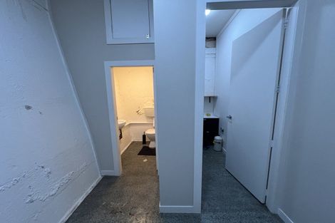 Photo of property in 126 The Parade, Island Bay, Wellington, 6023